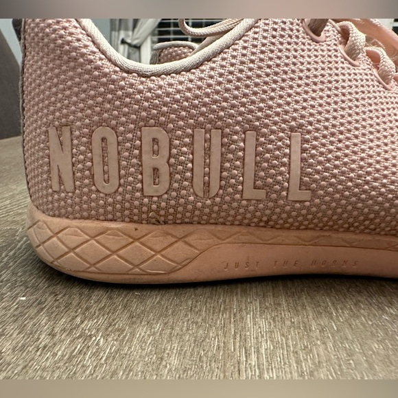 NOBULL LIGHT PINK TENNIS SHOES - Size 8 - Picture 5 of 8